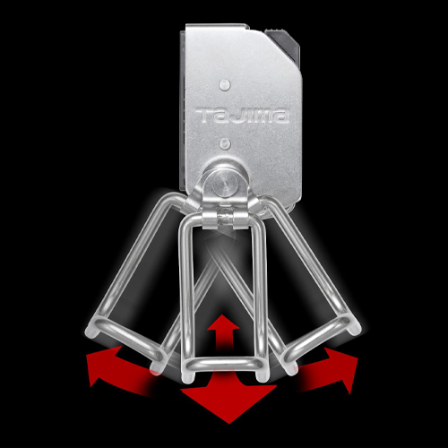 体の動きを邪魔しない自在ジョイントを採用