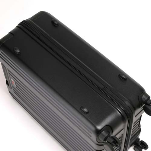 横置きする時に便利な底足付き。