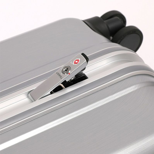 ※画像は色違いです。\n米国運輸保安局から許可されたTSロックを搭載