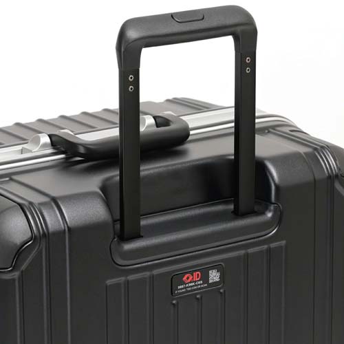 伸縮ハンドルは3段階調節が可能。\n※本商品はシルバーです。