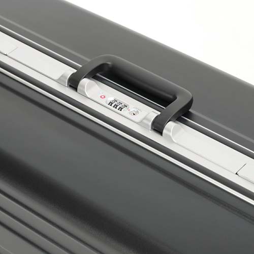 TSロックはキーレスナンバーロックタイプを採用。