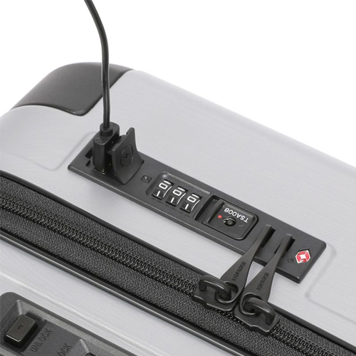 ※画像は色違いです。\n使用頻度の高いUSBポート(Type-A 1口・Type-C 1口付き)とTSロックを一つに集約しました。