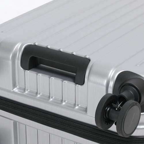 荷物棚への上げ下ろしなどに便利なアンダーハンドル（補助ハンドル）付き\n※本商品はブラックです。