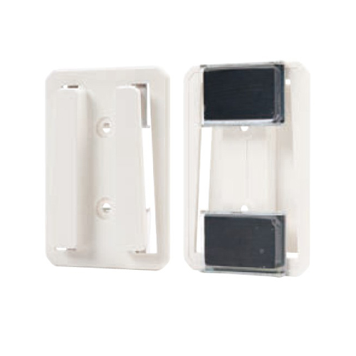 マグネットブラケット