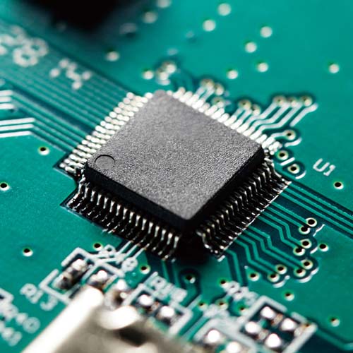 信号損失の少ない電子式切替器