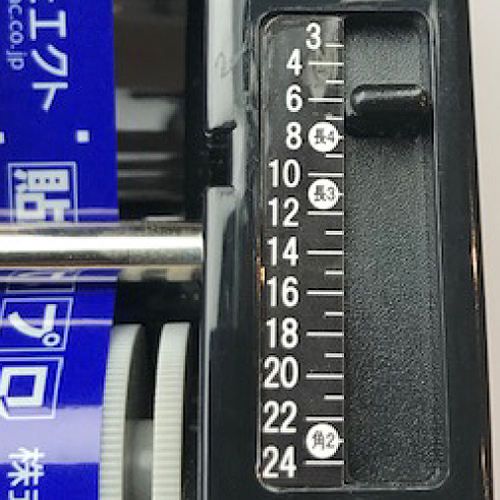 カットの長さ：3～24cm\n調節のメモリピッチ：1cm単位\n封かん作業：長4、長3、角2