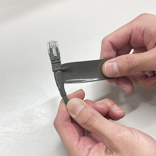 ケーブルの保護に