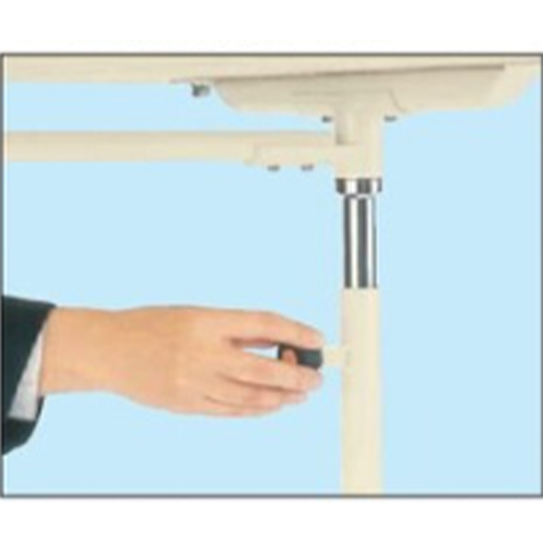 ボトルをゆるめると無段階調節ができます。\n任意の設定位置でボルトをしめて固定します。