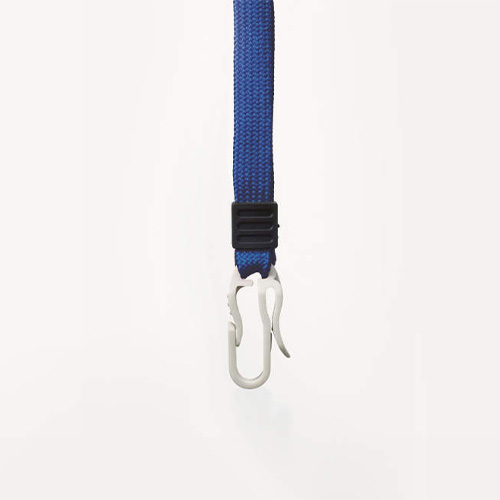 ※ストラップは黄色です。