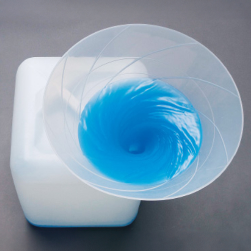 ロート内部のラセンリブがフィルターの密着を防止し、ろ過時間が短縮されます。