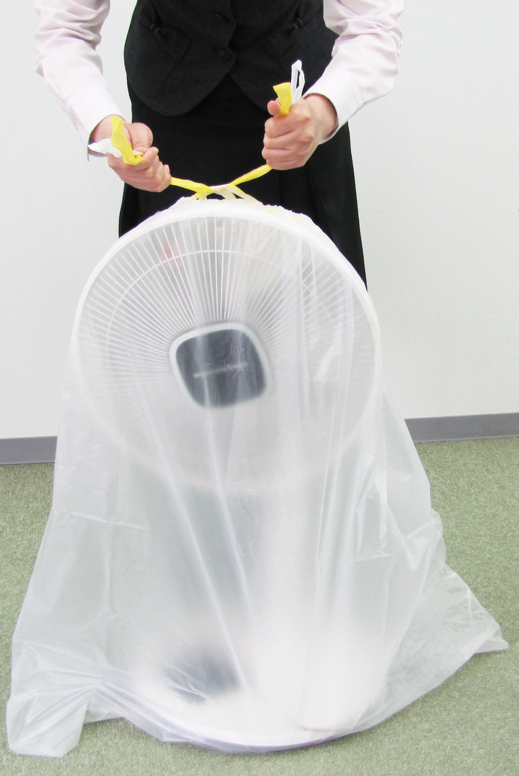 EA995AN-2｜４５Ｌ ごみ袋(ﾋﾓ付/10枚)｜株式会社エスコ