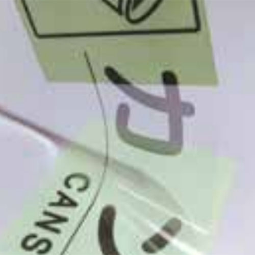 シールは透明です。