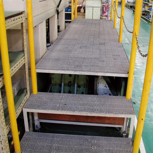 30cm角のジョイント式で施工性バツグン！