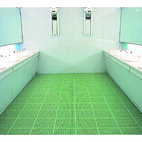 大きな水抜け穴により優れた排水性能を確保しています。