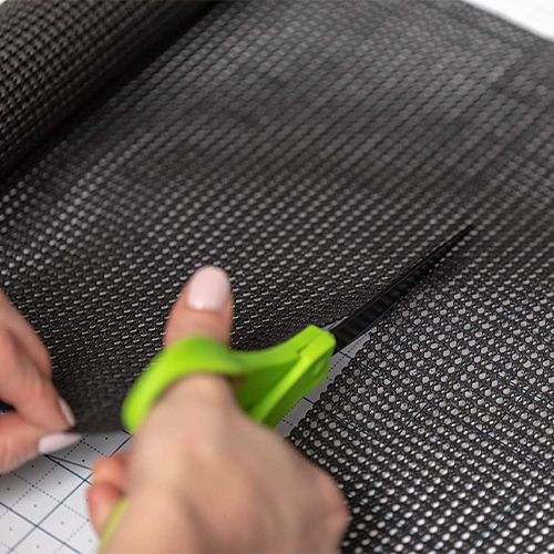 簡単にカットして取付けることが出来ます。