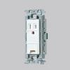 125V/15A 埋込ｺﾝｾﾝﾄ(1口/接地付)[絶縁枠]